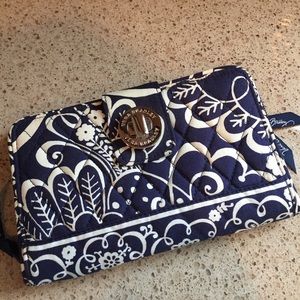Vera Bradley Turn Lock Wallet Twirly Birds Navy